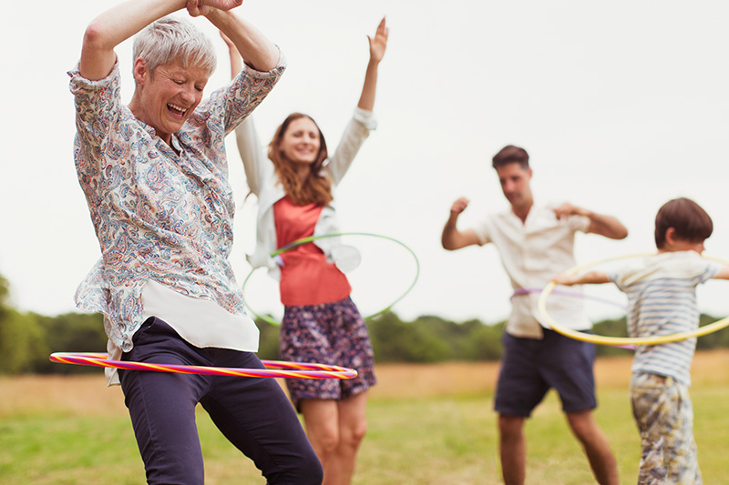 family hoola hooping